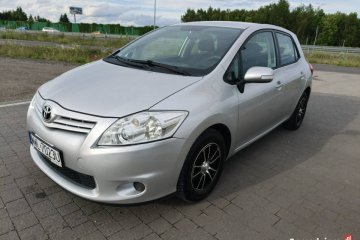Toyota Auris I (2006-2012)