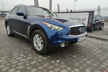 Infiniti Q70